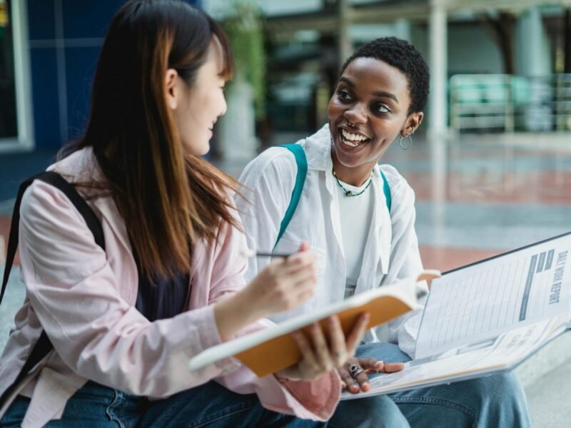 How to travel to U.K with Students Visa 2024/2025